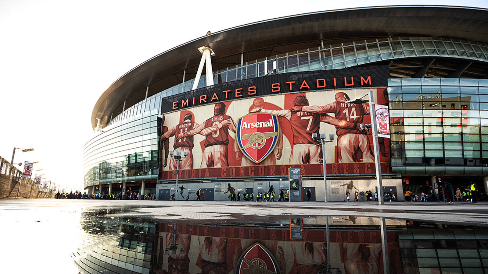 buy football tickets and hospitality at arsenal emirates stadium with sincura tickets
