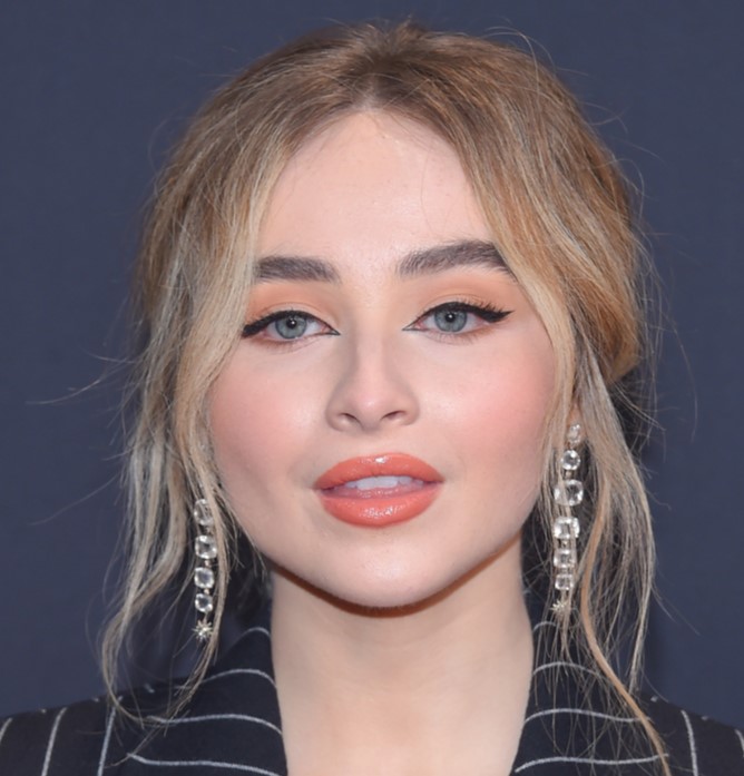 How to get VIP Tickets to the sabrina carpenter concert